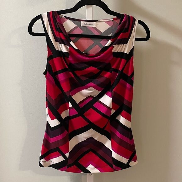 Calvin Klein Pink & Red Geometric Sleeveless Top - Picture 1 of 4